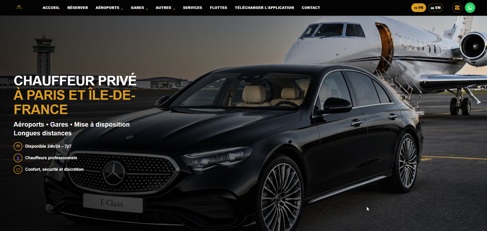 Formule site internet Taxi - VTC illustrée par une Mercedes Classe E devant un avion